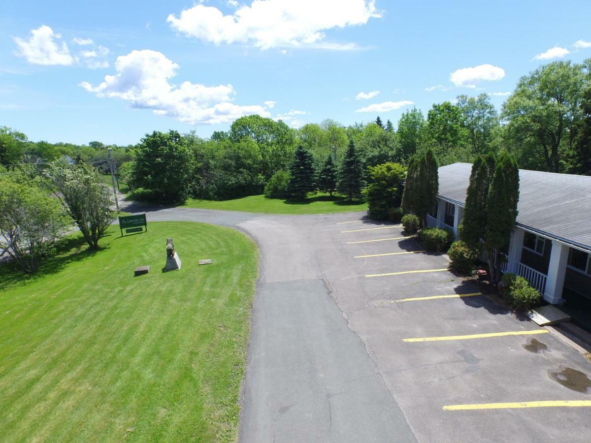 The Lionstone Inn Motel And Cottages Pictou Exterior foto